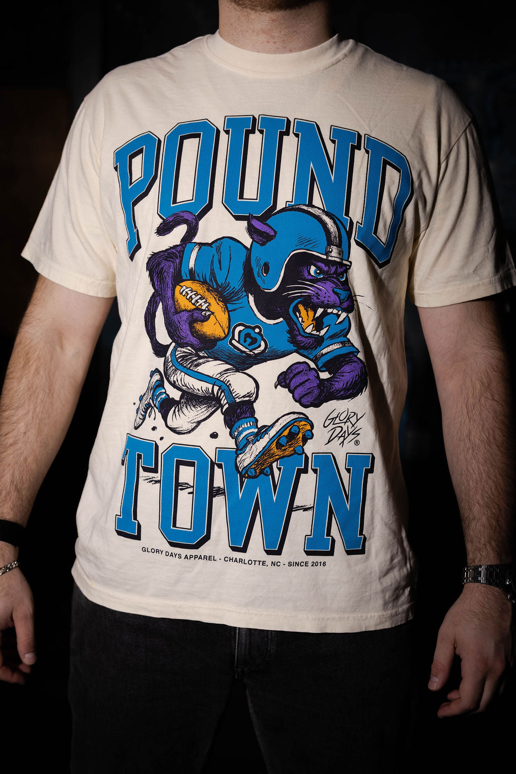 Glory Days Apparel - Vintage Pound Town T-Shirt