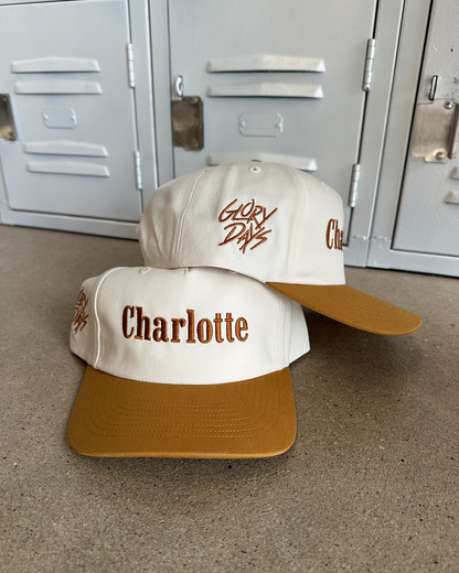 Charlotte hat