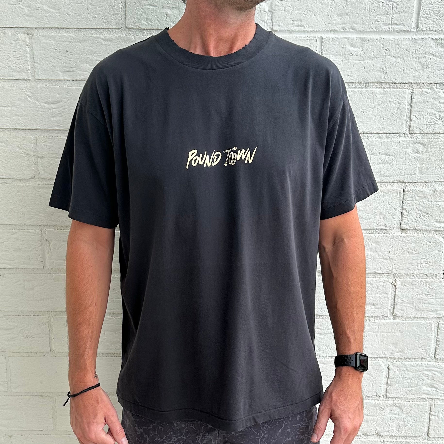 Pound online town shirt