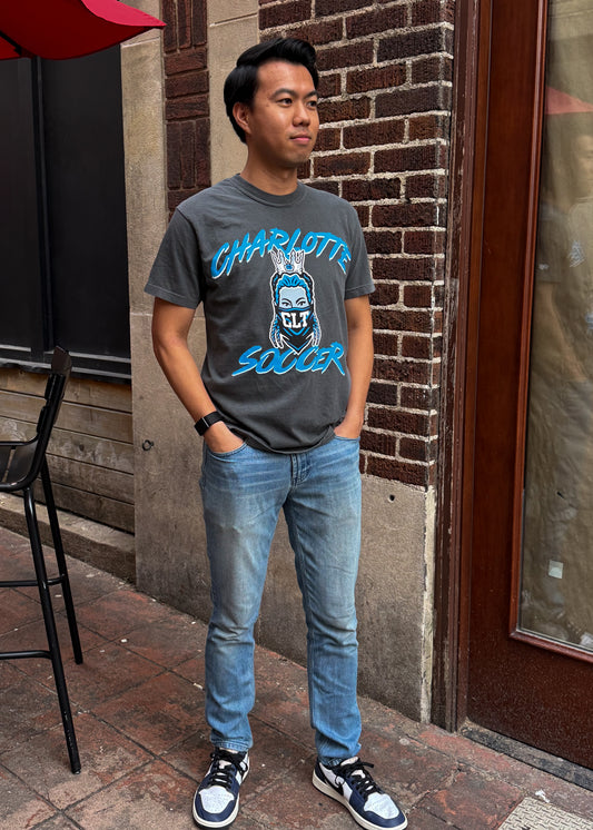 Glory Days Apparel - Classic Misfit Queen Faded Charcoal T-Shirt