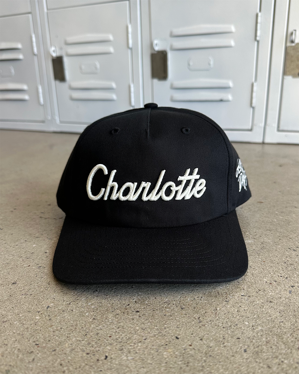 Charlotte hat
