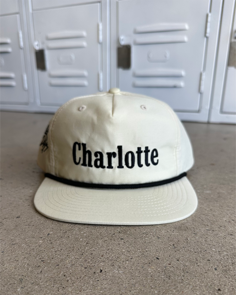 Charlotte hat